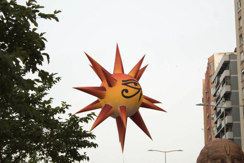 Custom inflatables for art and by Oxygen Group