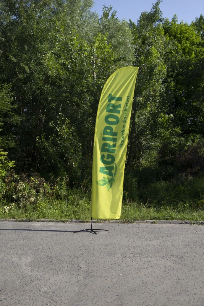 Custom fly banners for events and promotions by Oxygen Group